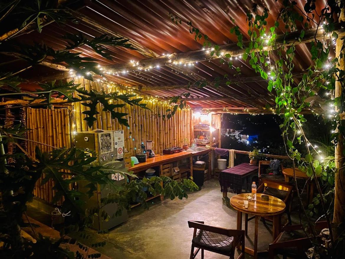 Bajo Estrellas Eco Glamping Campo de lujo *