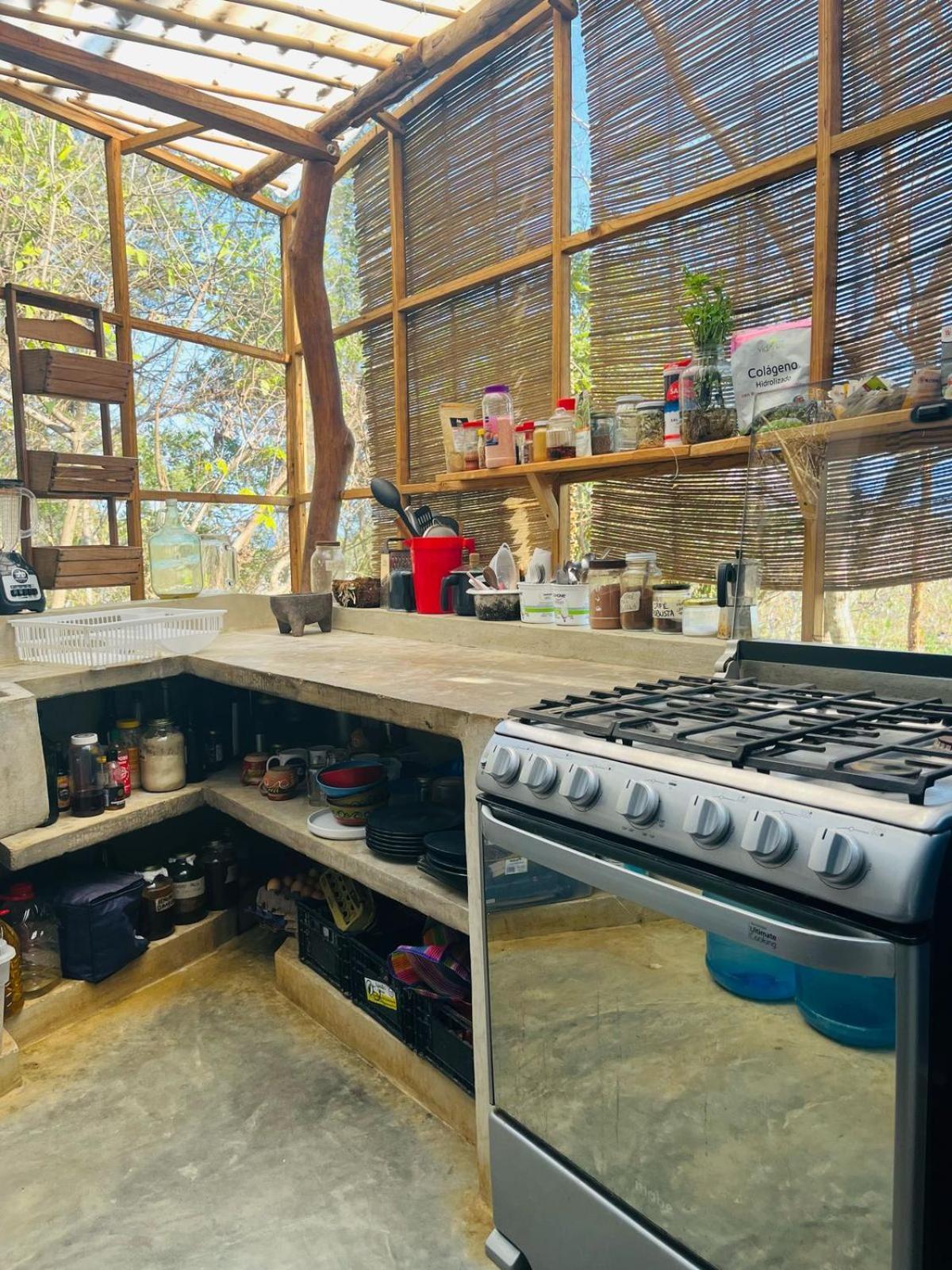 Bajo Estrellas Eco Glamping Campo de lujo Mazunte