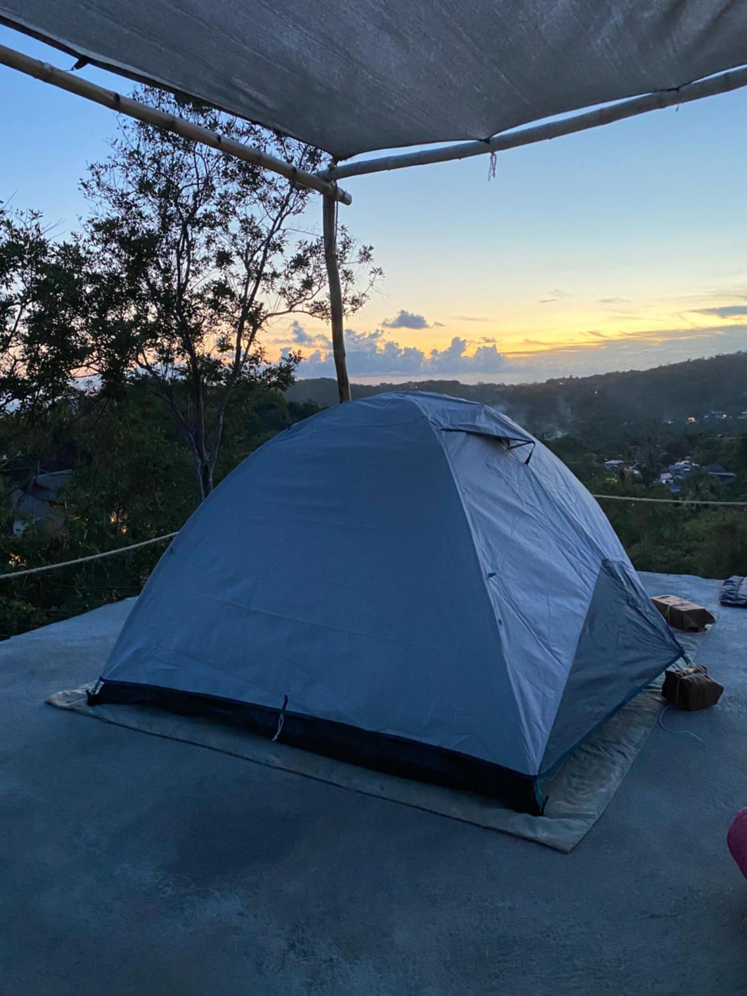 Bajo Estrellas Eco Glamping *