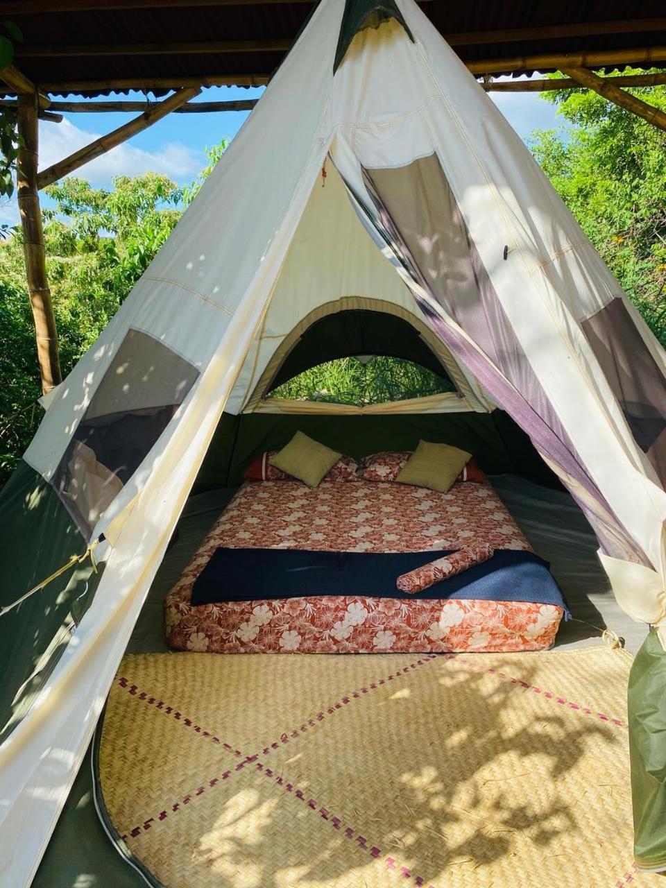 Bajo Estrellas Eco Glamping Mazunte