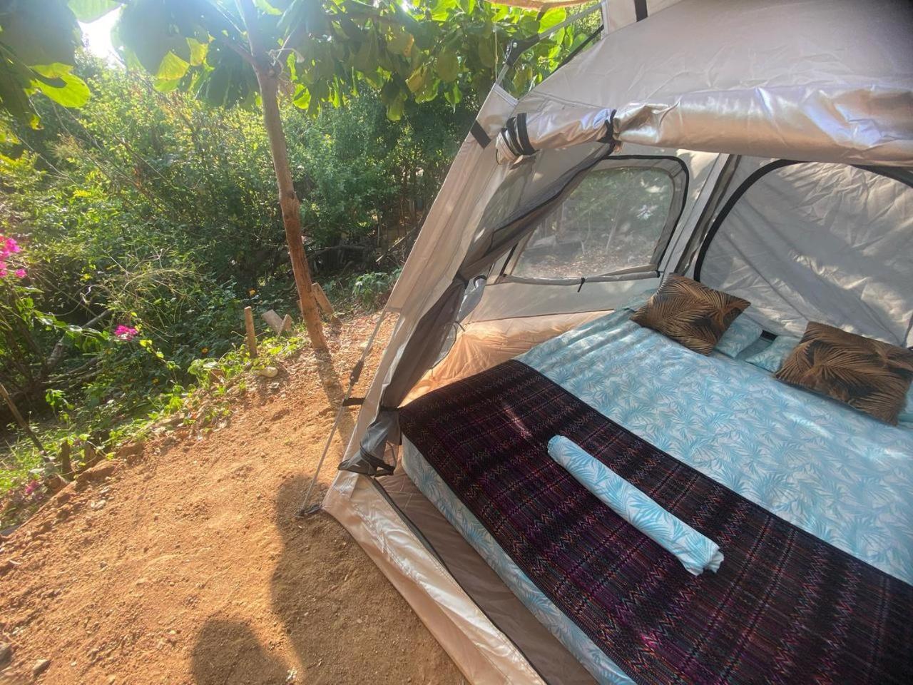 Bajo Estrellas Eco Glamping